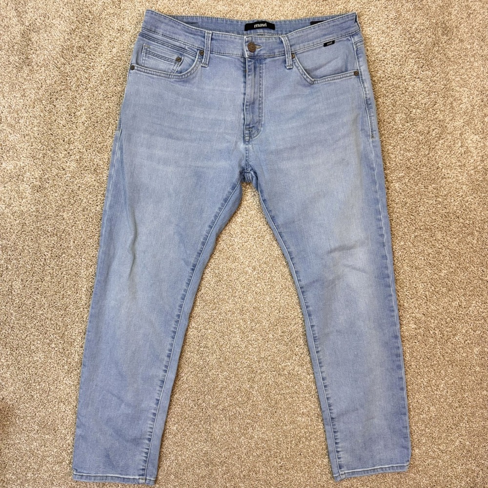 Mavi Jeans Mens 34 Jake Slim Leg Light Blue Denim EUC